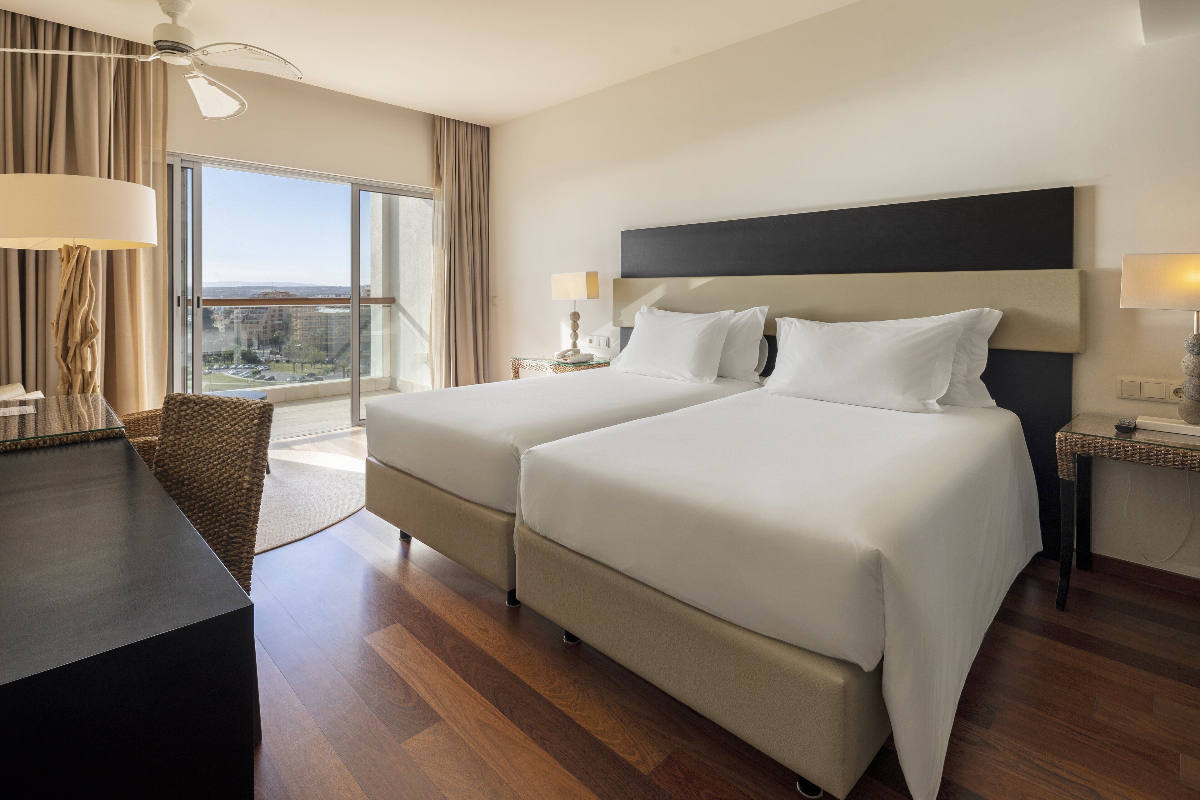 1 bedroom, minibar, in-room safe, desk