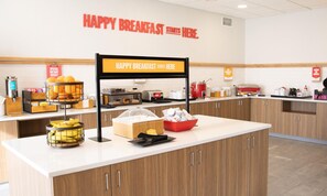 Free daily buffet breakfast  - Hampton Inn Shrewsbury (New Freedom)