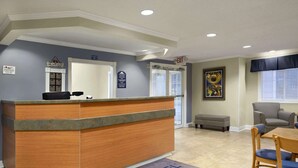 Lobby - Microtel Inn & Suites by Wyndham Ponchatoula/Hammond (Ponchatoula)