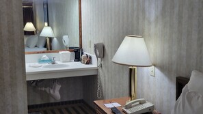 Standard Room, 1 Queen Bed, Accessible, Non Smoking (Roll In Shower) | Desk, laptop workspace, blackout curtains, iron/ironing board