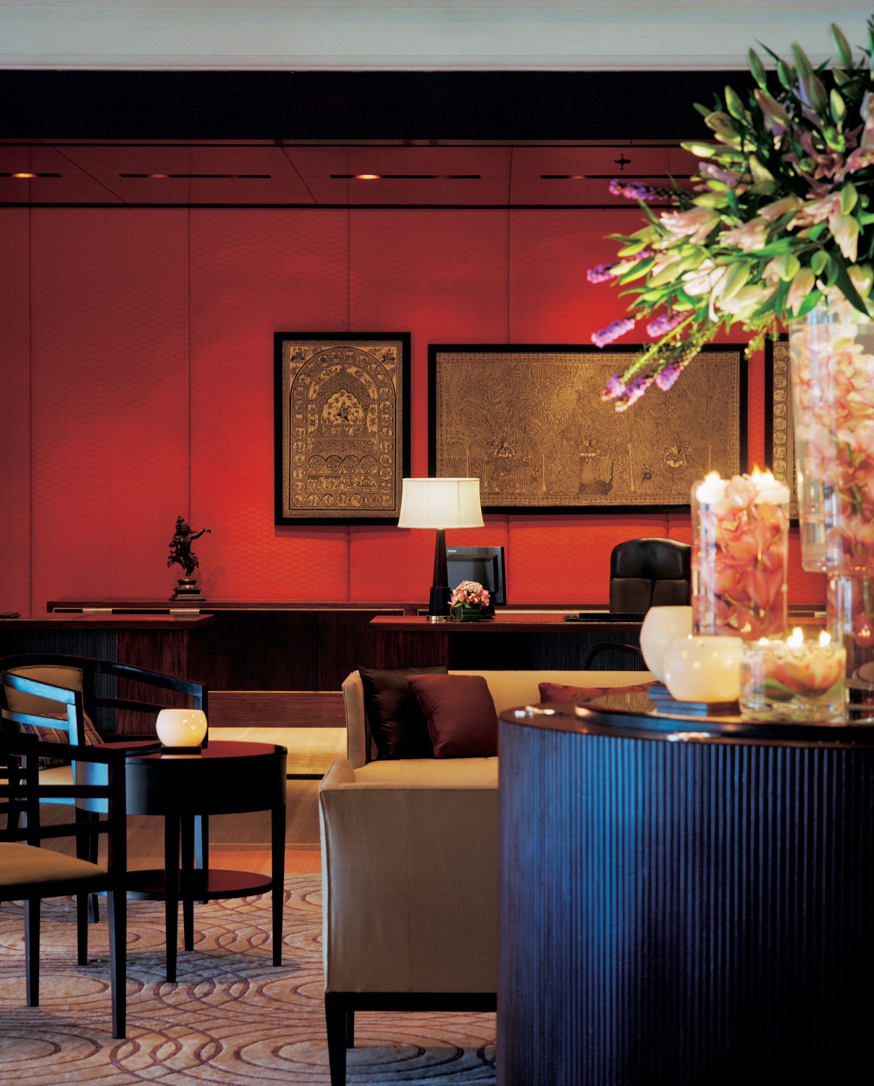 4 restaurants, breakfast, lunch, dinner served; international cuisine