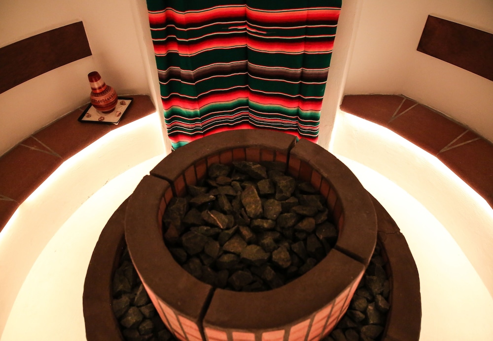 Claris Hotel & Spa, SLH Hotel by null
