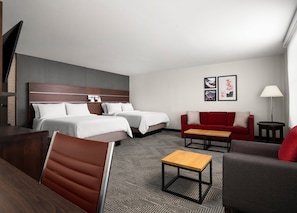 Suite, Berbilang Katil | Peralatan tempat tidur premium, tilam berlapik, peti besi dalam bilik 