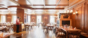 Hotel Vitalis by AMEDIA