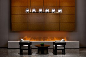 4 restaurants, breakfast, lunch, dinner served; Chinese cuisine