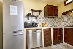 Appartement, 1 chambre | Cuisine privée | Bouilloire électrique