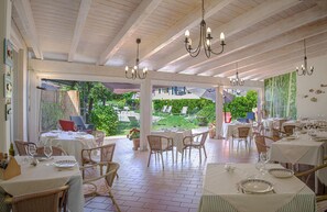 Restaurant - Hotel Sette Archi (Ameglia)