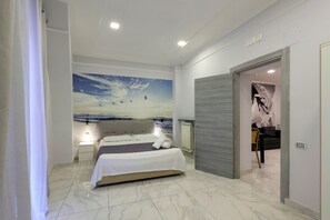 Studiosviitti | Tallelokero huoneessa, työpöytä, ilmainen Wi-Fi, vuodevaatteet