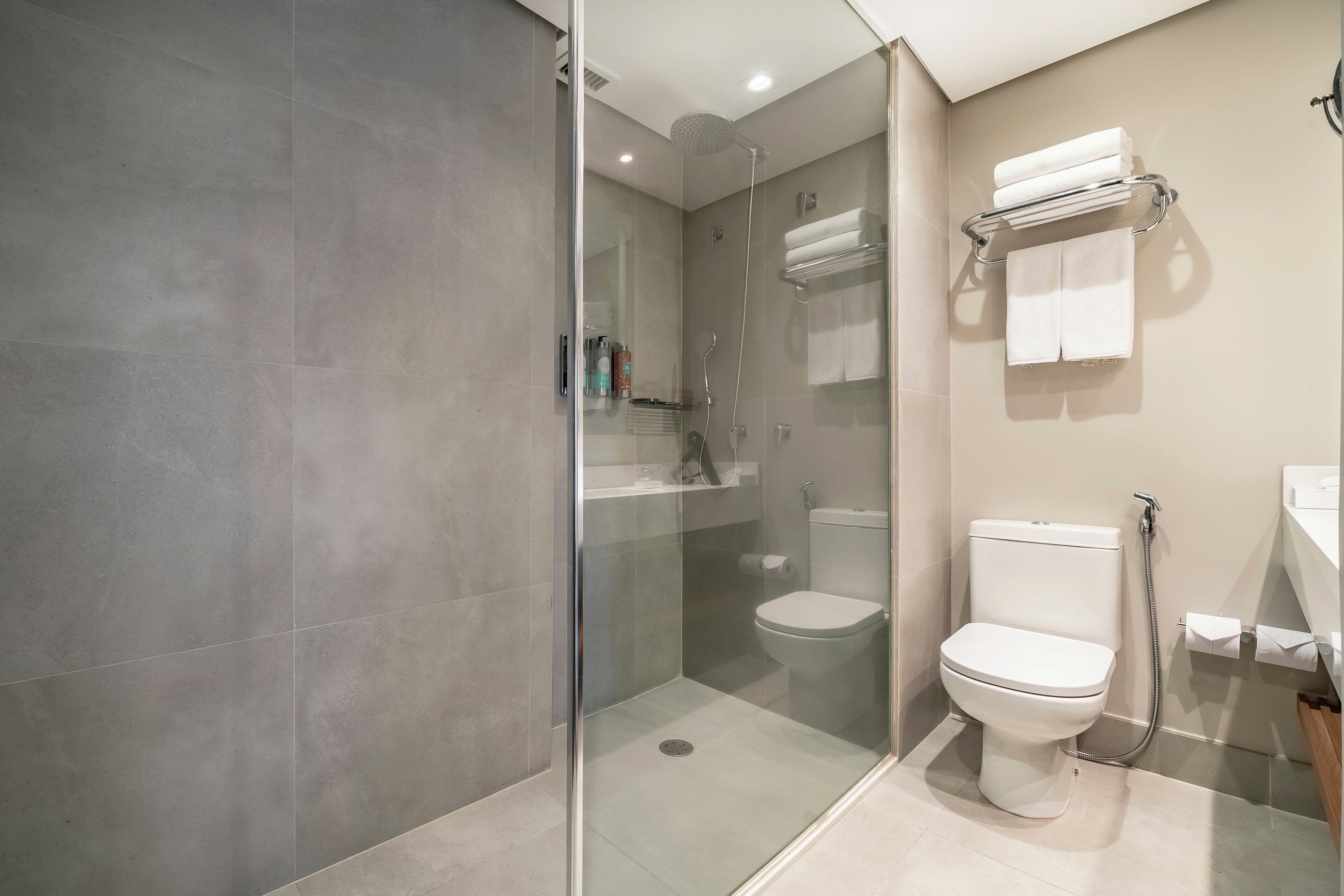 Shower, rainfall showerhead, eco-friendly toiletries, hair dryer