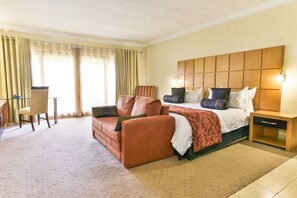 Pollards Inn Hotel, Superior DoubleTwin | Oppholdsområde | Flatskjerm-TV