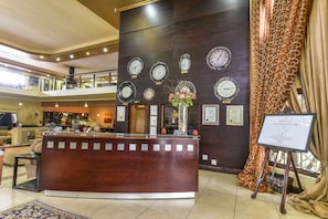 Concierge desk