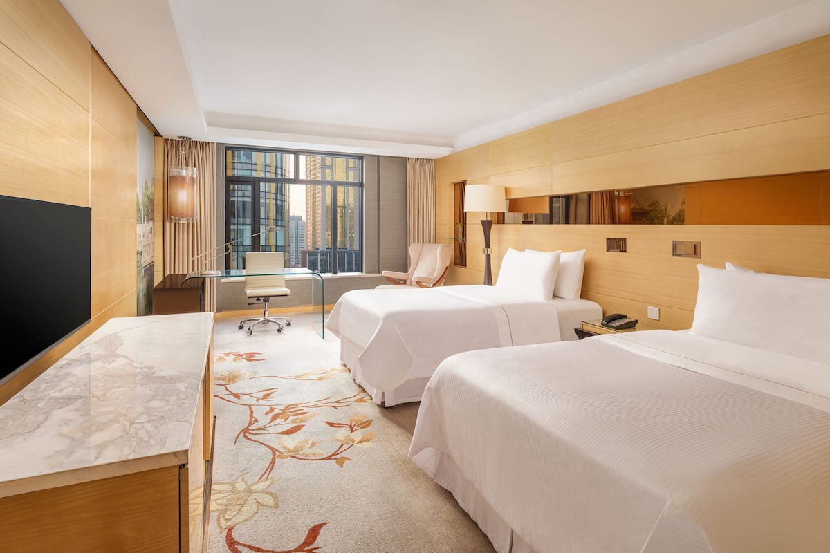 Room, 2 Single Beds, Non Smoking, City View | 1 bedroom, down duvets, minibar, in-room safe
