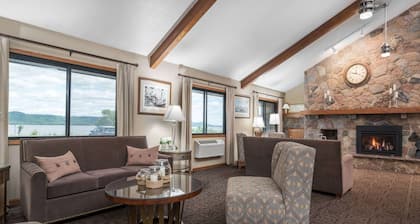 AmericInn by Wyndham Lake City