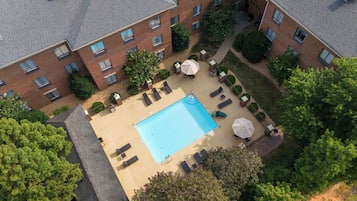 Seasonal outdoor pool, open 10 AM to 8 PM, pool umbrellas, sun loungers