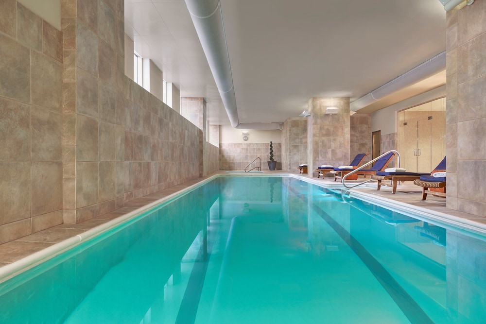 Loews New Orleans Hotel by null