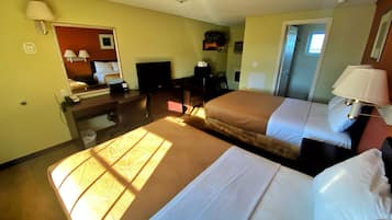 Double Room, Non Smoking | Desk, iron/ironing board, free WiFi