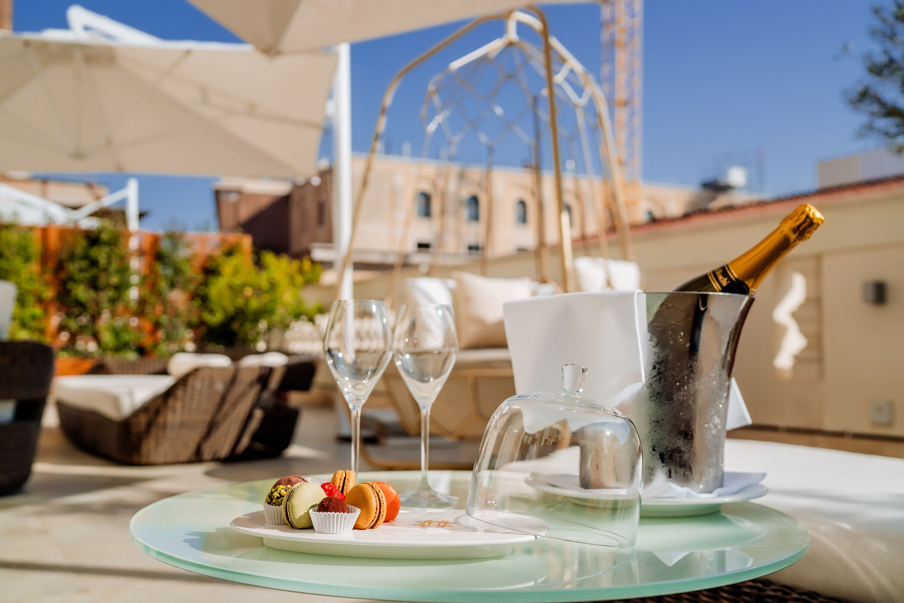 Room, 1 King Bed, Terrace (Prestige) | Terrace/patio