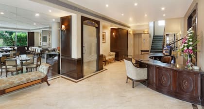 La Place Sarovar Portico, Lucknow