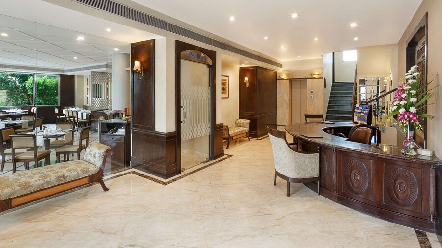 La Place Sarovar Portico, Lucknow