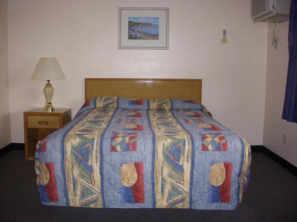 Photo - Apple Tree Inn