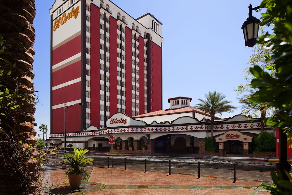 El Cortez Hotel and Casino - 21 and Over