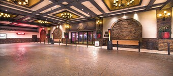 エル コルテス ホテル アンド カジノ - 21 アンド オーバー