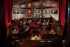 4 bars/lounges, cocktail bar, piano bar - El Cortez Hotel and Casino - 21 and Over (Las Vegas)