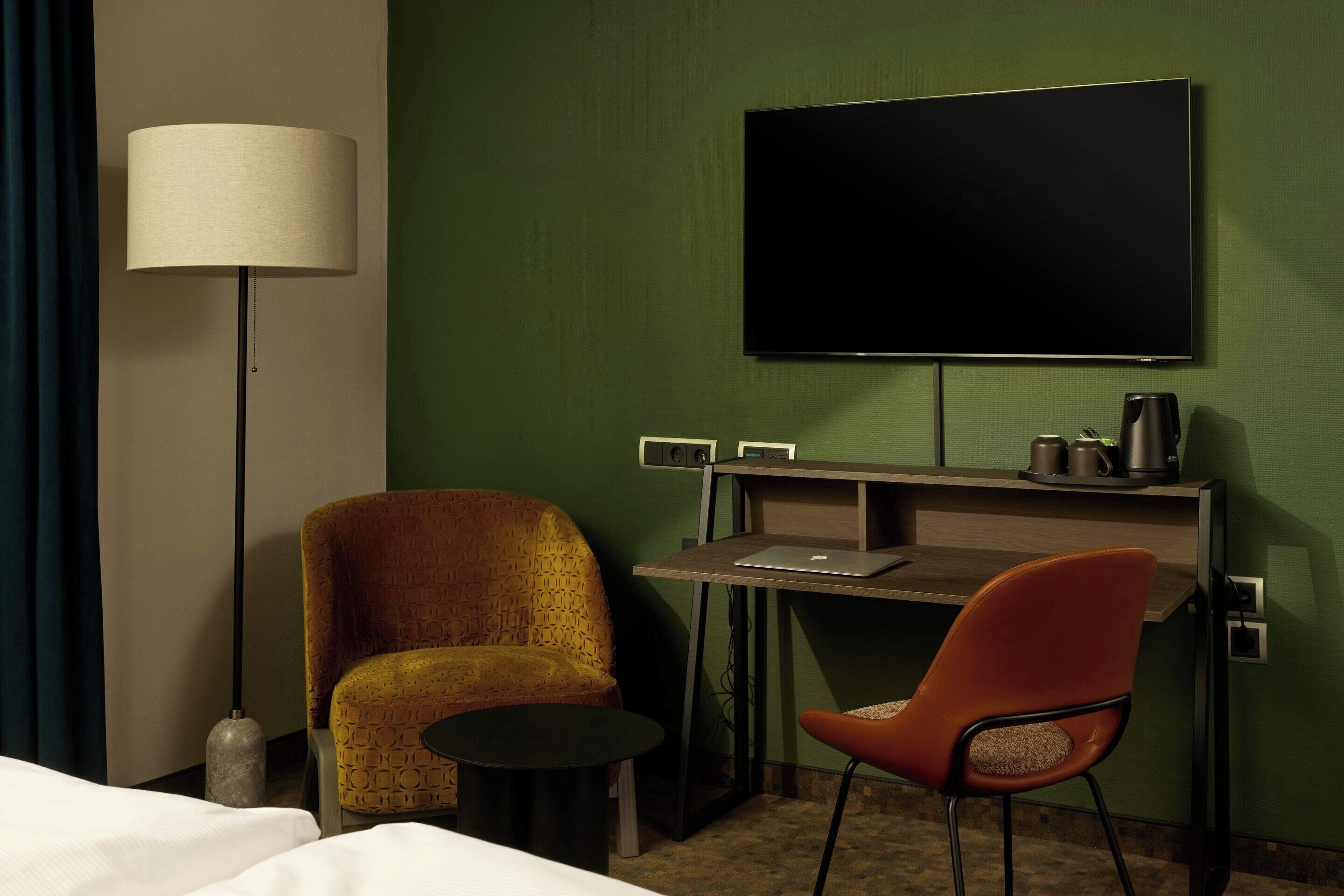 Hypoallergeen beddengoed, een kluis op de kamer, een bureau