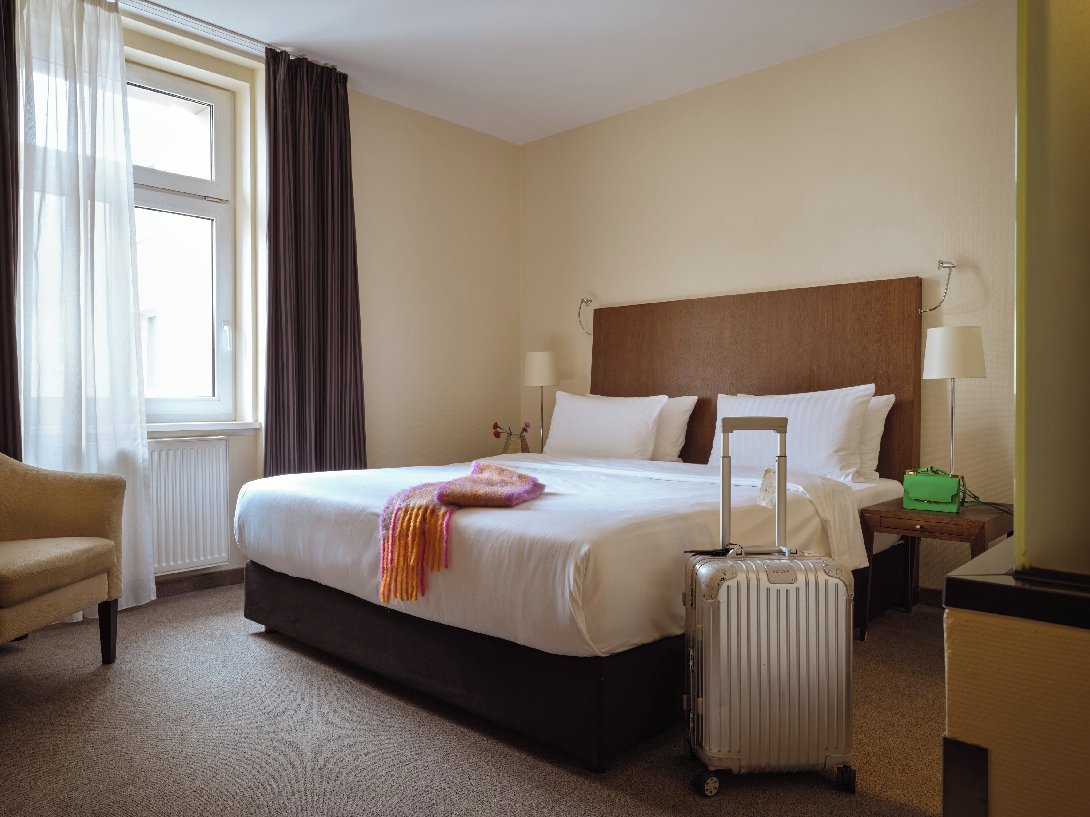 高級客房, 1 張特大雙人床 (Plus) | 住宿正面