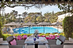3 restaurants; lunch and dinner served - Palácio Estoril Hotel, Golf & Wellness (Cascais)