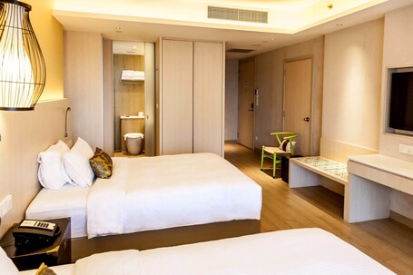 Village Hotel Katong by Far East Hospitality - Image 47
