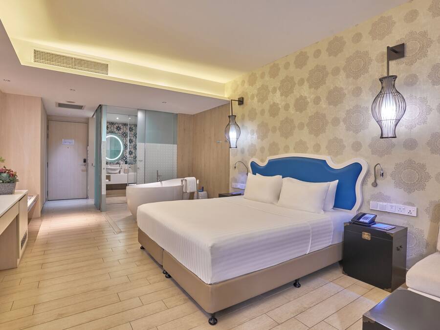 Club Double Room, 1 King Bed