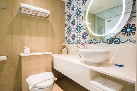 Village Hotel Katong by Far East Hospitality - Image 55