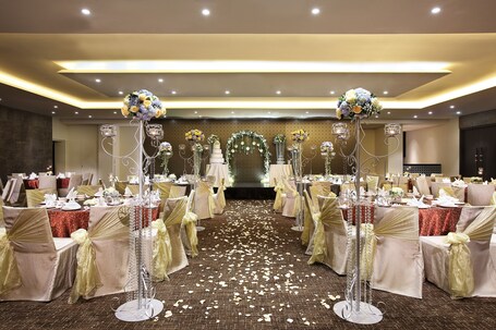 Village Hotel Katong by Far East Hospitality - Image 54