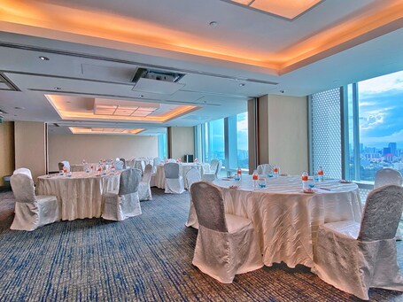JEN Singapore Orchardgateway by Shangri La - Image 9