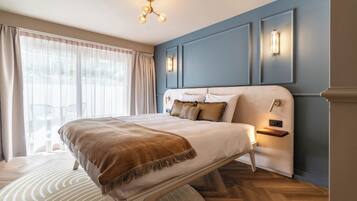 Comfort Room with terrace or balcony