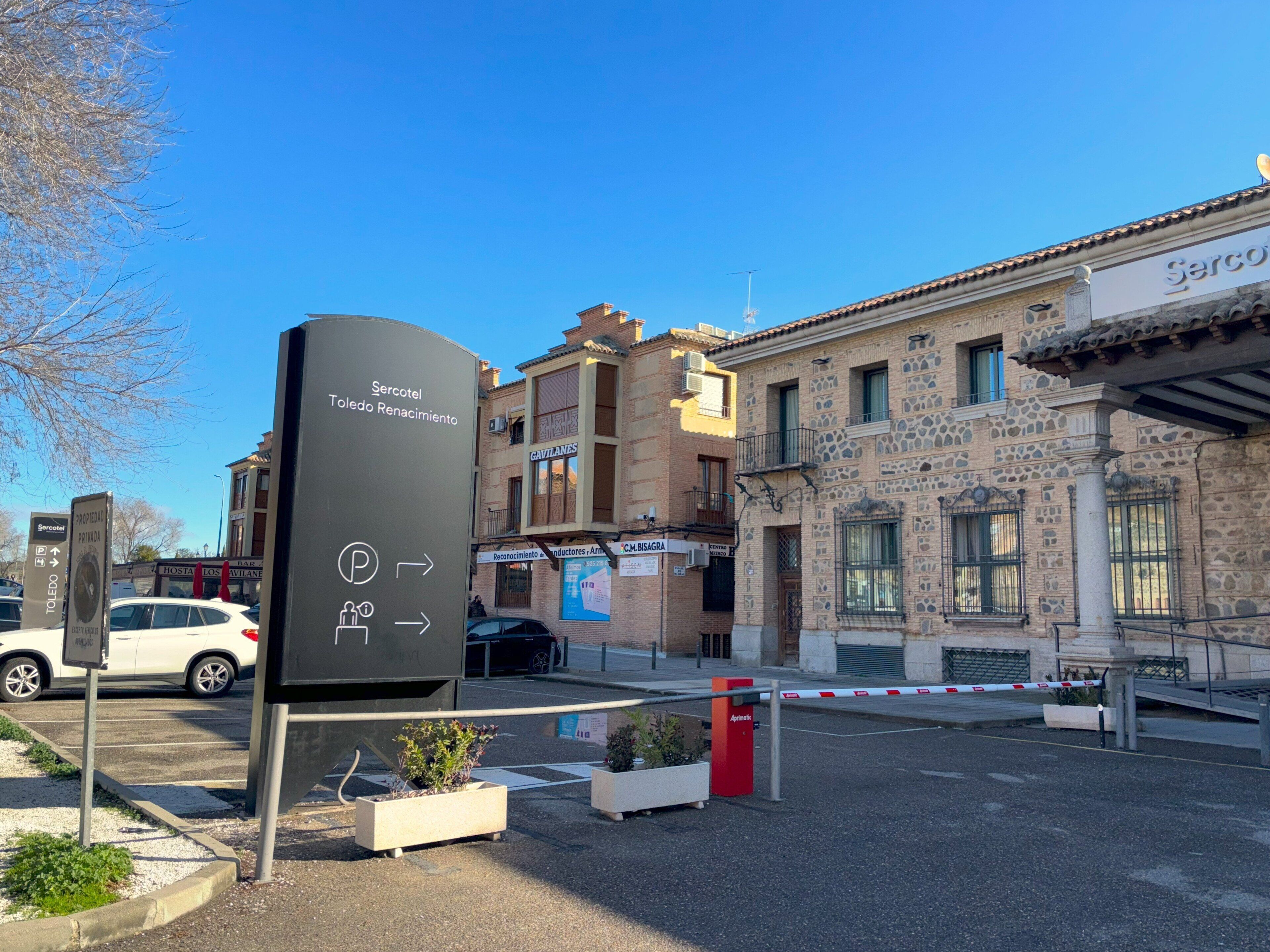 self-parking (surcharge) 17 per night