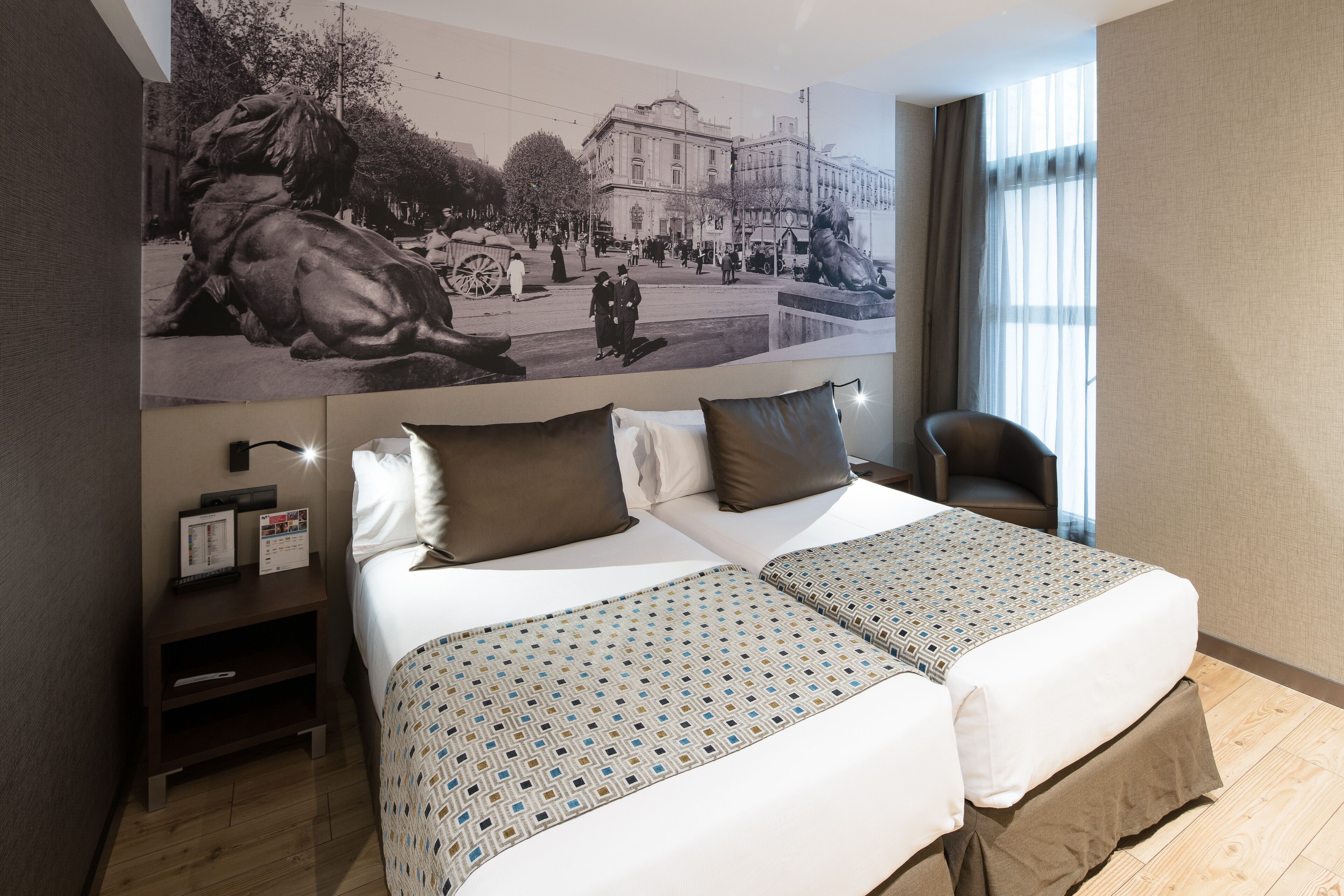 minibar, in-room safe, desk, soundproofing