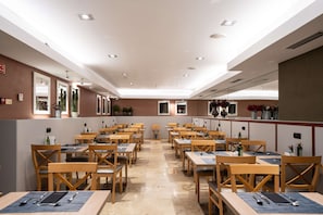 Daily buffet breakfast (EUR 19 per person)