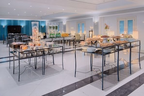 Daily buffet breakfast for a fee - NH Catania Parco Degli Aragonesi (Catania)