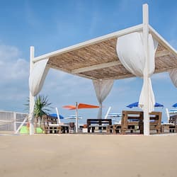 Spiaggia privata, ombrelloni