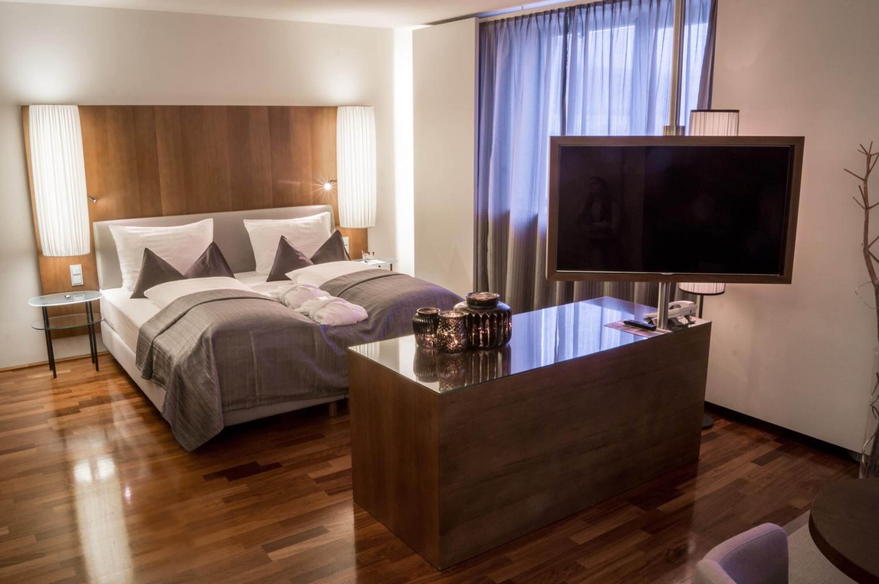 minibar, in-room safe, desk, soundproofing