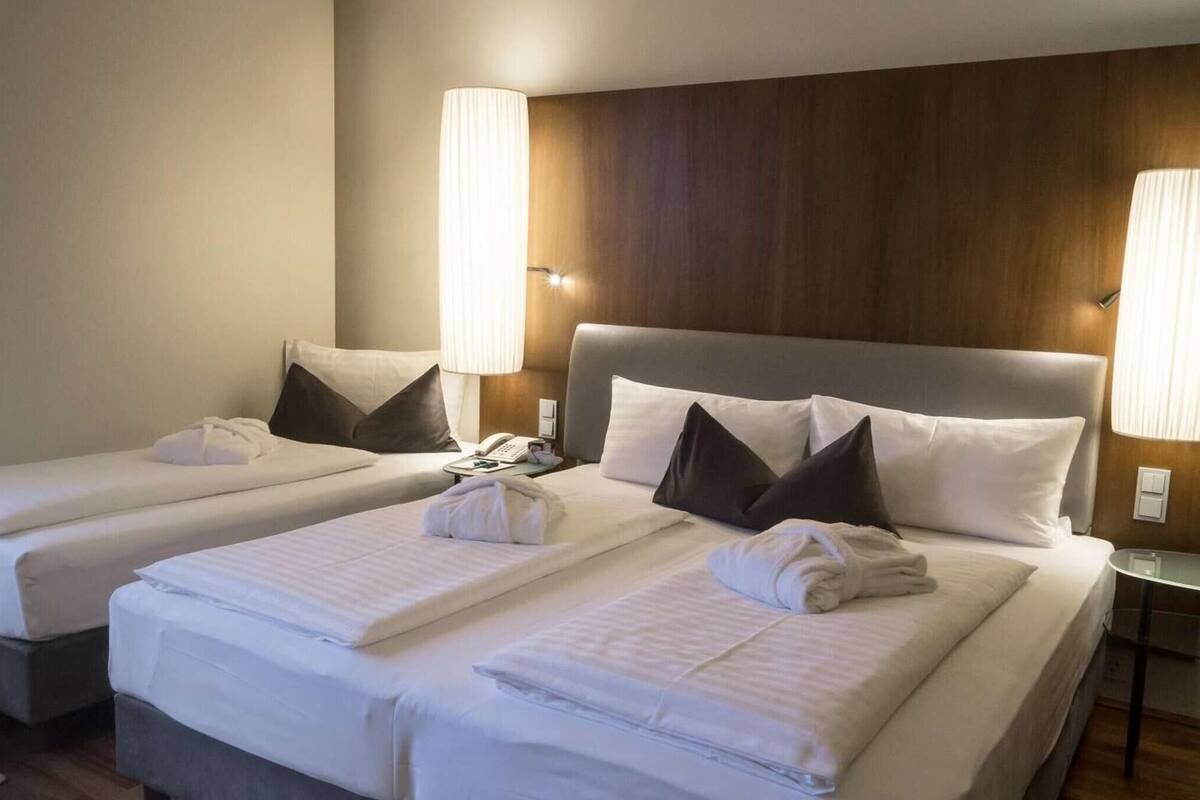 Minibar, in-room safe, desk, soundproofing