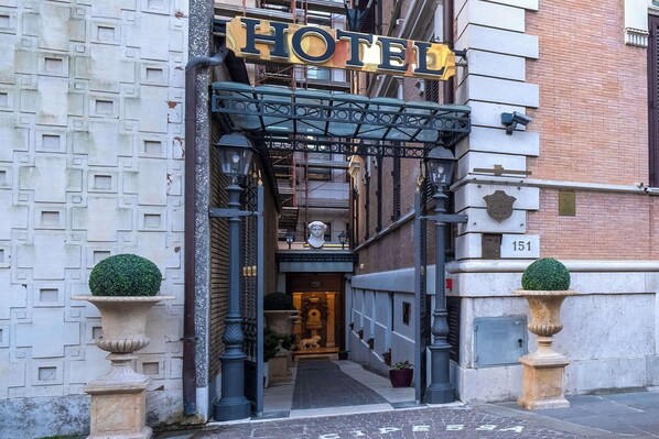 Exterior - Clarion Collection Hotel Principessa Isabella (Rome)