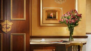 Double or Twin Room | Interior