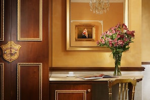 Double or Twin Room | Interior