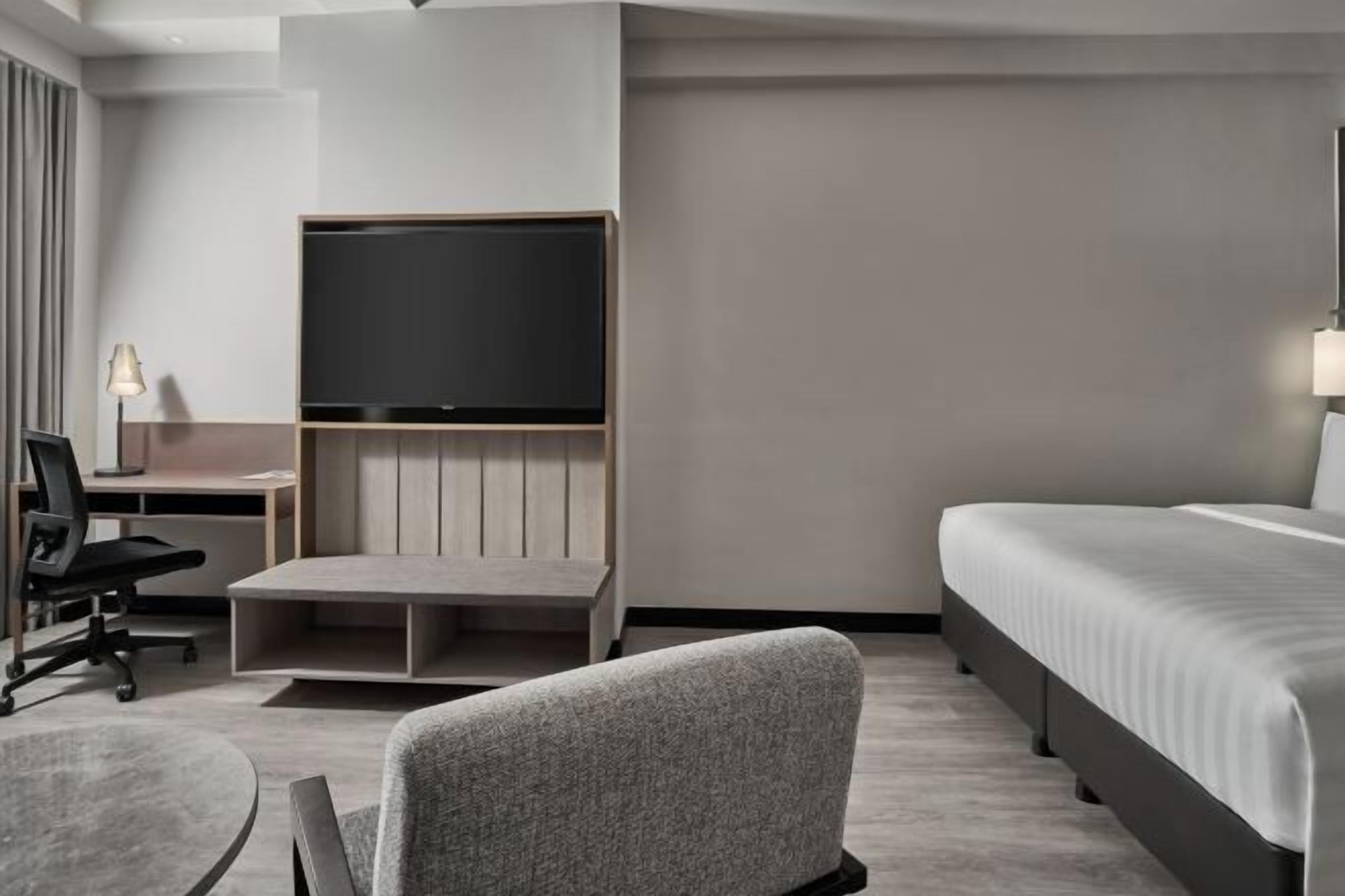 Minibar, in-room safe, desk, blackout drapes