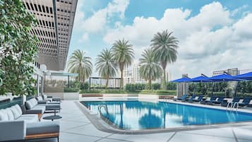 Außenpool, geöffnet von 07:00 Uhr bis 22:00 Uhr, Cabañas (kostenlos)