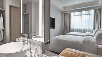 Family Room, Multiple Beds (Premier) | Minibar, in-room safe, desk, blackout curtains