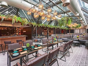 Exterior - Pullman Singapore Orchard (Singapore)